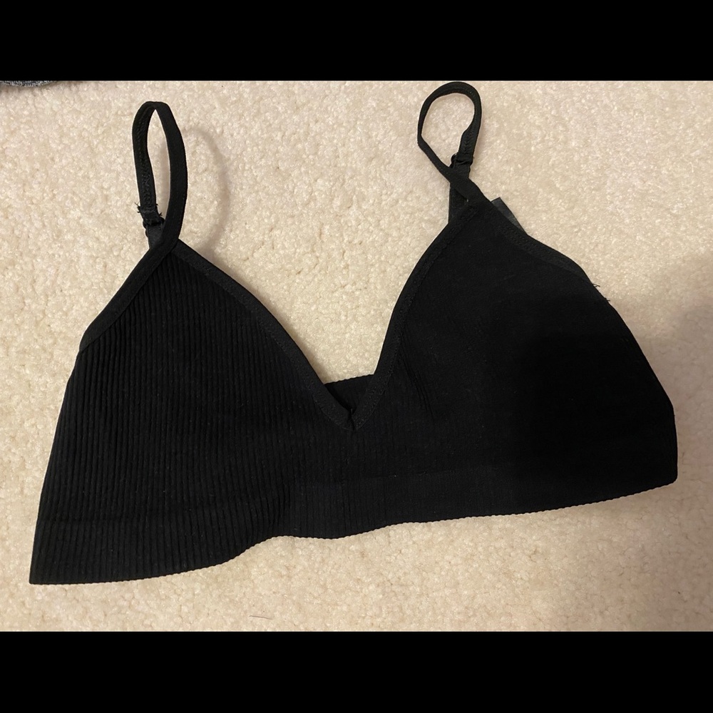 5 Assorted Adjustable Bralettes - Picture 6 of 6